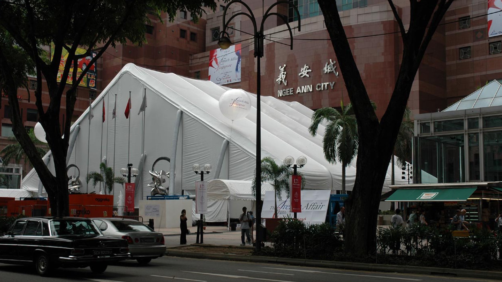 tsc_tent-structures_ngee-ann-jewel-fest-05_1920x1080-min