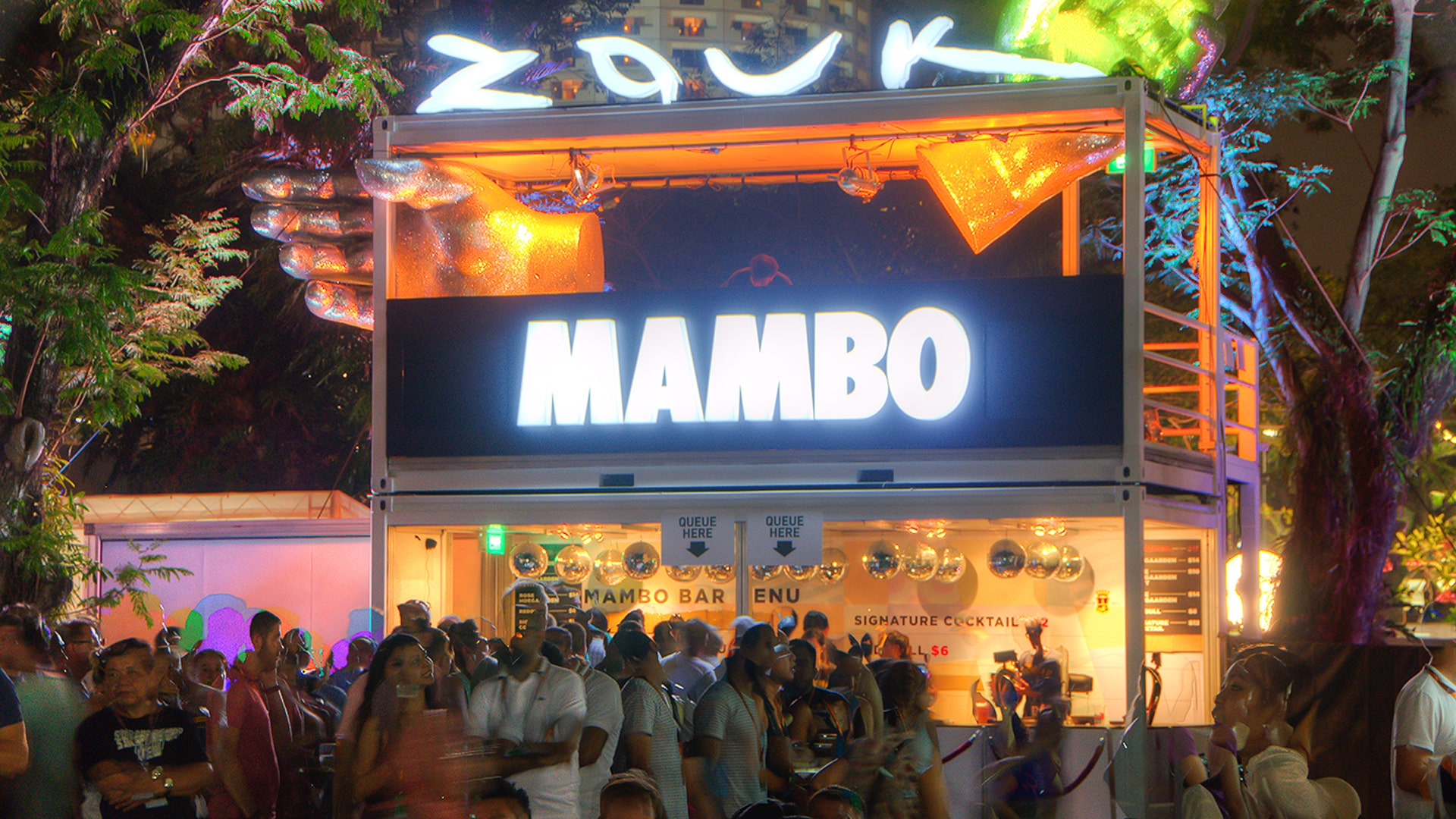 tsc_opt-images_customized-containers_mambo-bar_1920x1080-02-min