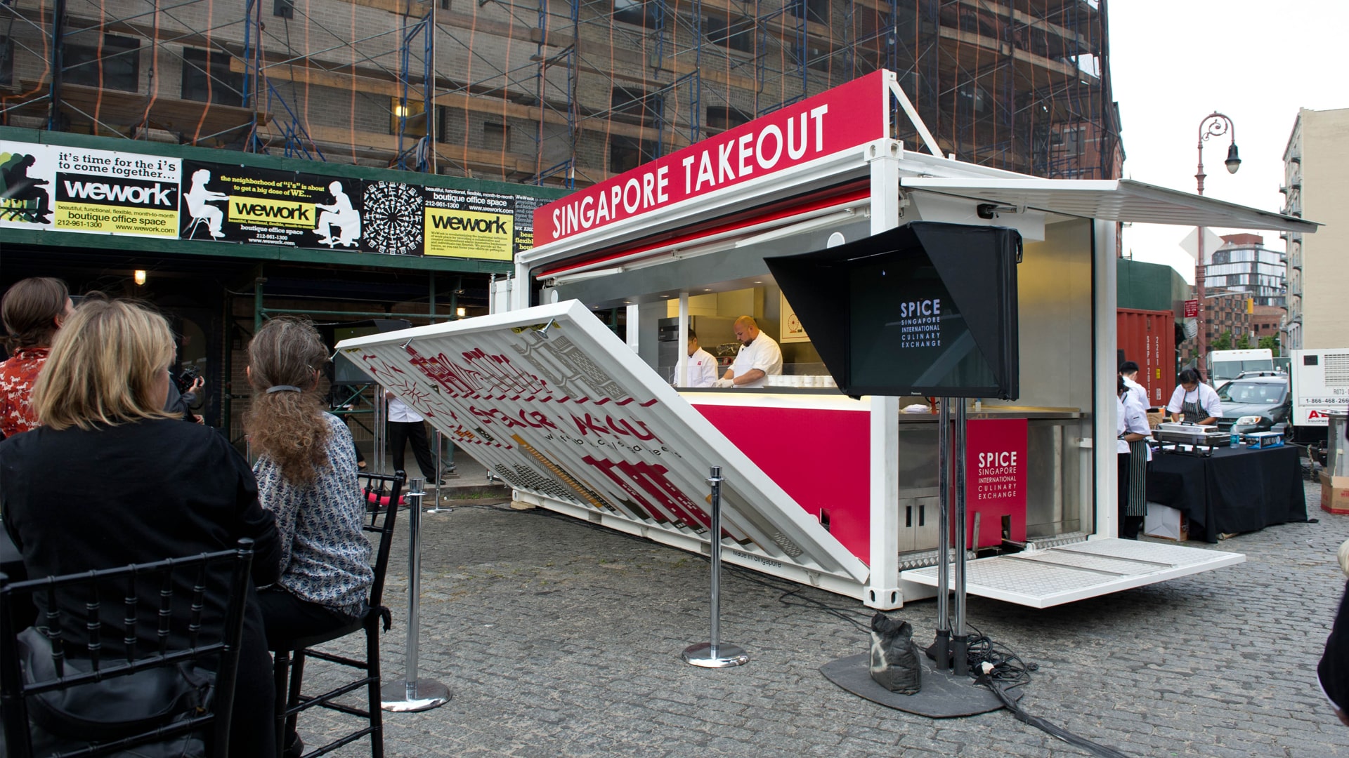 tsc_opt-images_customized-containers_singapore-takeout-new-york-1920x1080-03-min