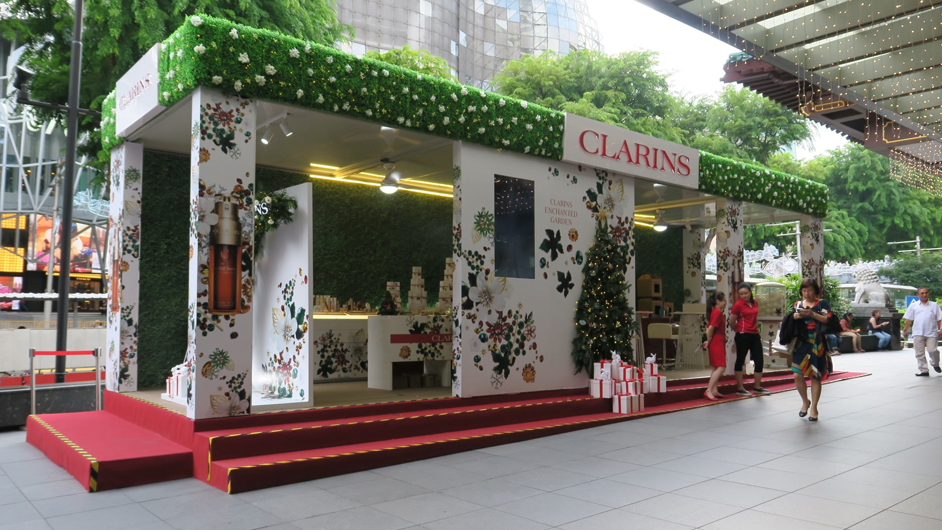 tsc_opt-images_tubelar-system_clarins-pop-up-beauty-store-1920x1080-04-min